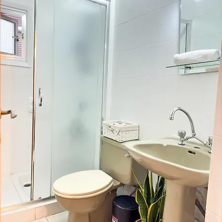 Sea And Breeze 1br Appartement Larnaca