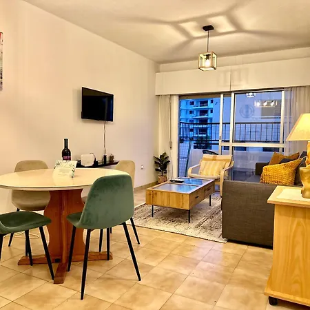 Sea And Breeze 1br * ラルナカ