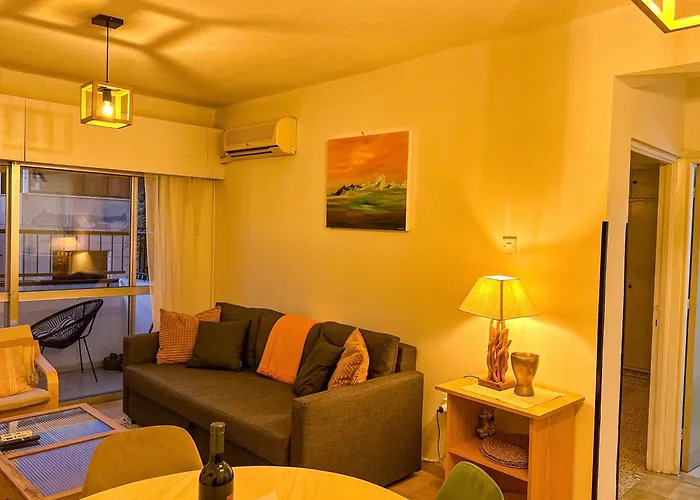 アパート Sea And Breeze 1br ラルナカ